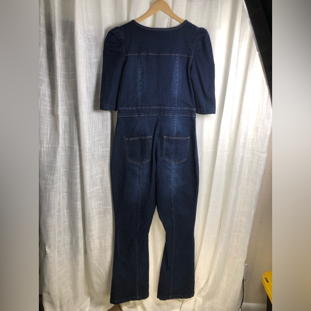 VENUS Dark Blue Jumpsuit with Metallic Buttons size 16 NWOT - Picture 11 of 15